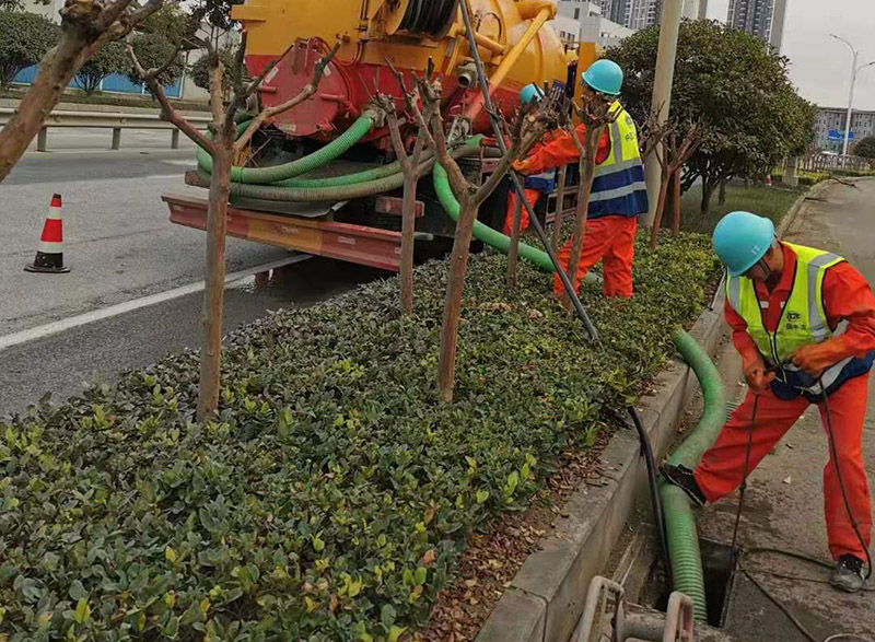 革吉市政管道清淤